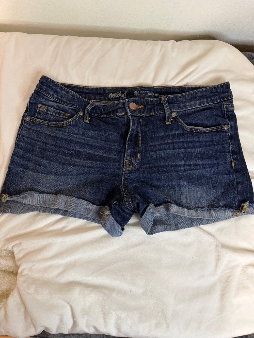 Mossimo Denim Mid Rise Midi Cutoff Jean Shorts Dark Wash Size 10/30
